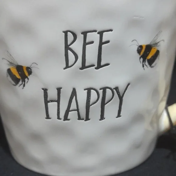 Bee Happy designed in England harvest Green studio mug - Picture 4 of 8